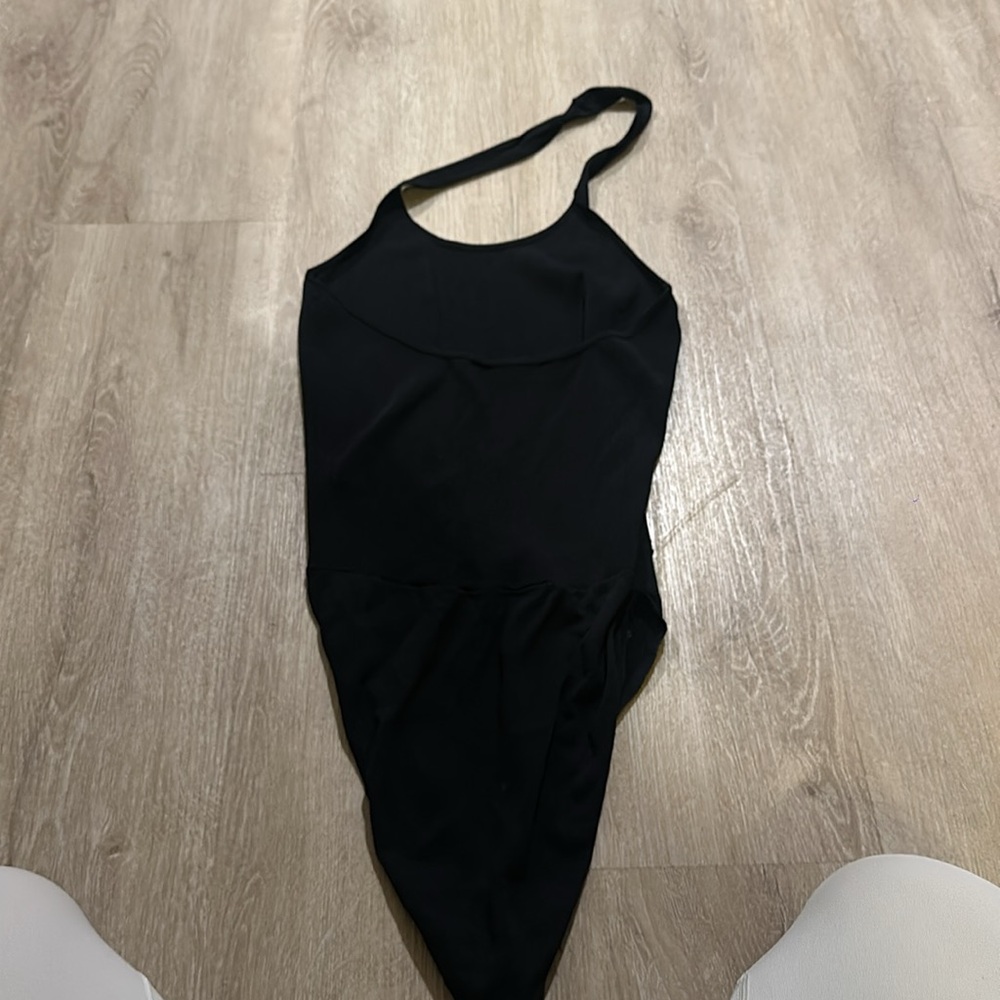 Zara Halter Ribbed Bodysuit - Picture 4 of 5